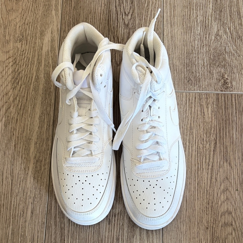 Nike White Low-Top Leather Sneakers